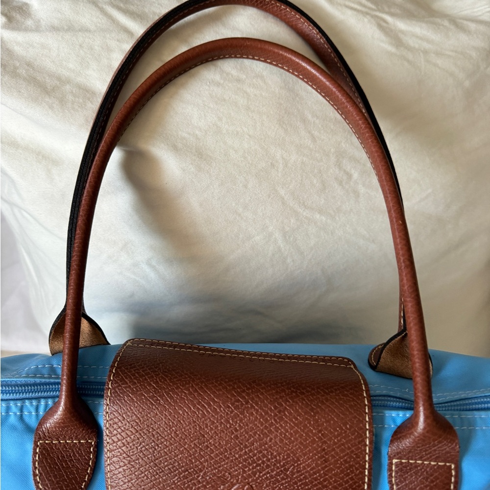 ❌SOLD❌ Longchamp Le Pliage Medium Shoulder Bag - Picture 4 of 16